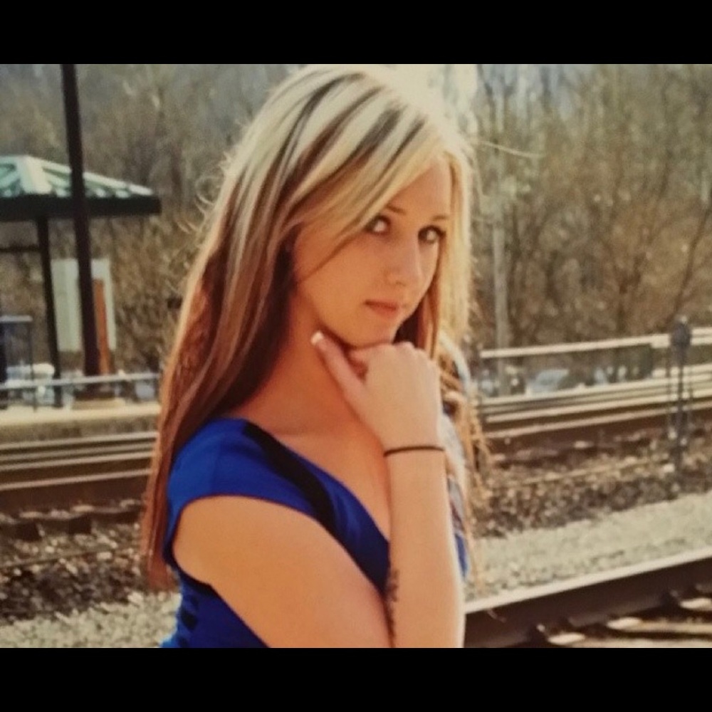 Meet your Posher, Christine